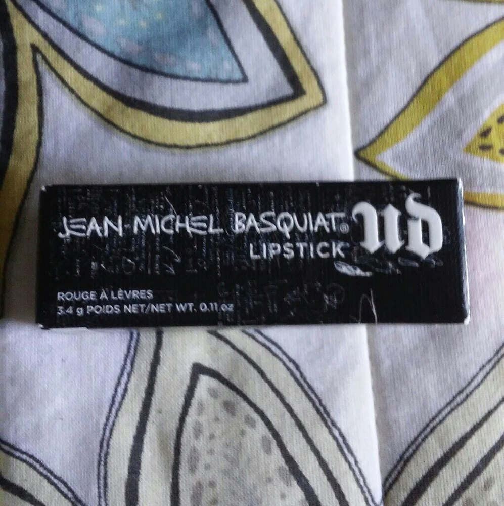 Urban Decay x Basquiat lipstick Exhibition